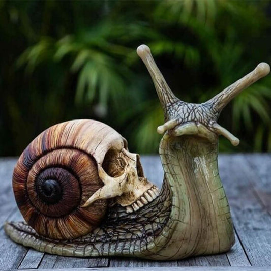 Snail Skull Sculpture Gothic Decoration Snail Statue Patio Snail Figurine Crafts Home Decoration Accessories Kawaii Room Decor